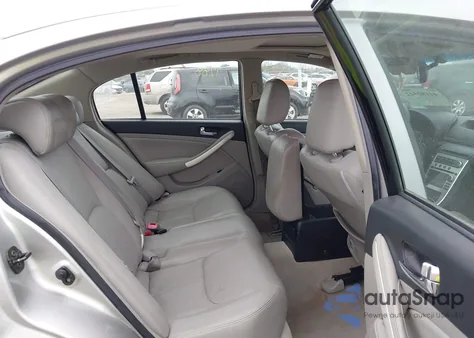 2005 Infiniti G35 z USA, uszkodzony, nr VIN JNKCV51E25M204917